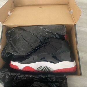 Jordan 11 Bred retro Size11.5